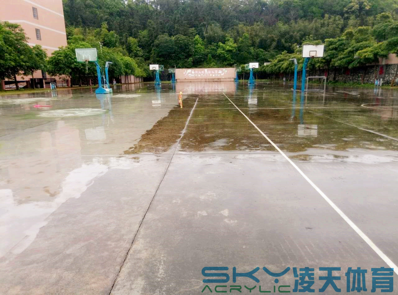 硅PU篮球场案例：广州市增城小楼中学5mm硅PU篮球